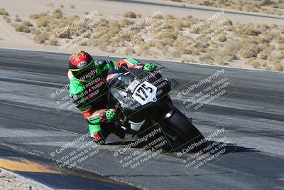 media/Dec-05-2024-Racers Edge (Thu) [[e102e0690b]]/2-A Group/Session 2 (Turn 12 Inside)/